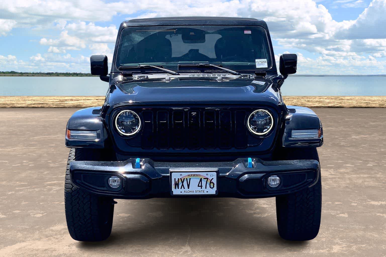 Used 2024 Jeep Wrangler High Altitude AWD/4WD image 6