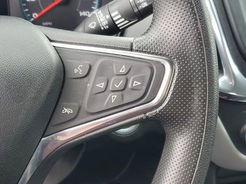 Used 2019 Chevrolet Equinox LS FWD image 13