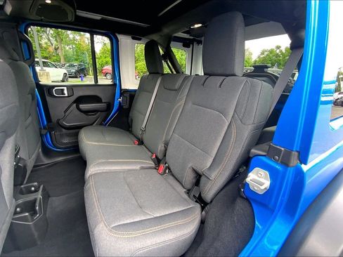 Used 2024 Jeep Wrangler Unlimited Sport AWD/4WD image 20