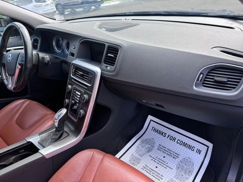 Used 2013 Volvo S60 T6 AWD/4WD image 30
