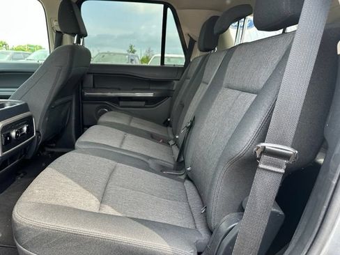 Certified 2024 Ford Expedition XLT AWD/4WD image 12