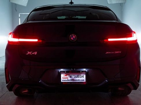 Used 2024 BMW X4 xDrive30i w/ Premium Package image 40