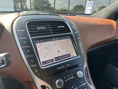 Used 2019 Lincoln Nautilus Black Label AWD/4WD image 22