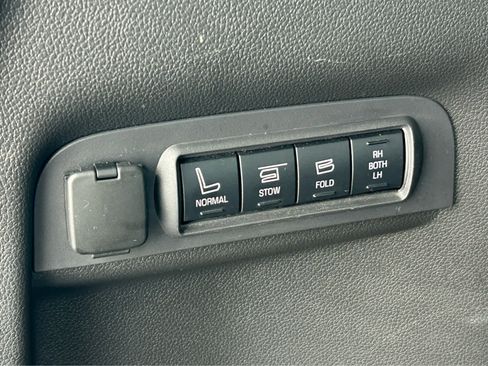 Used 2013 Ford Explorer Limited AWD/4WD image 8