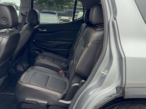Used 2023 GMC Acadia AT4 w/ Technology Package AWD/4WD image 14