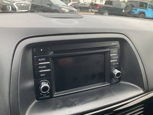 Used 2015 MAZDA CX-5 Touring FWD image 17