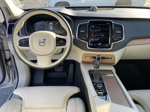 Used 2020 Volvo XC90 T6 Inscription w/ Protection Package Premier AWD/4WD image 13