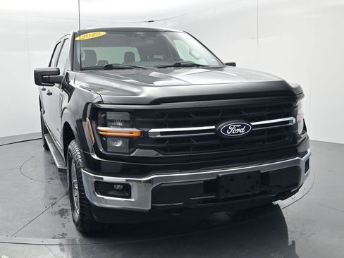 Used 2025 Ford F150 XLT w/ Equipment Group 301A Standard image 2