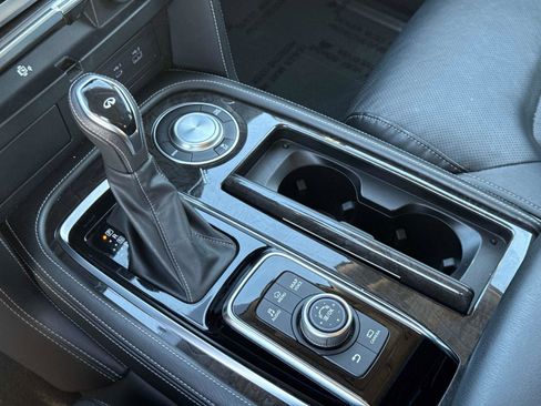 Used 2024 INFINITI QX80 Luxe RWD image 29