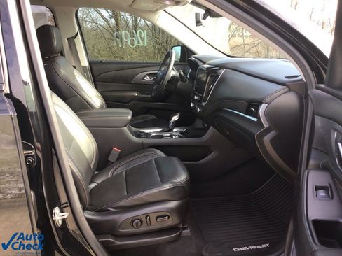 Used 2018 Chevrolet Traverse Premier w/ Redline Edition image 24
