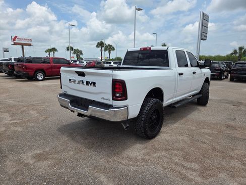 New 2026 RAM 2500 Tradesman AWD/4WD image 7