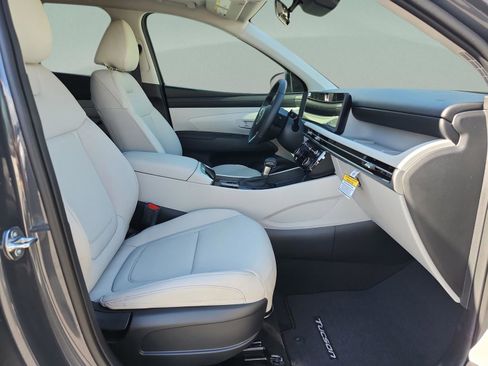 New 2026 Hyundai Tucson SEL image 18