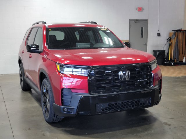 New 2026 Honda Pilot Black Edition image 4