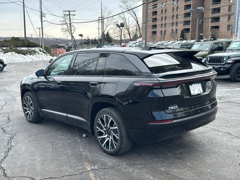 New 2025 Jeep Wagoneer S Limited image 6