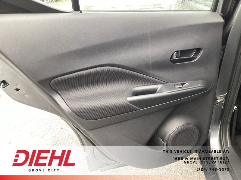 Used 2021 Nissan Kicks S FWD image 12