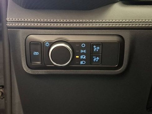 Used 2024 Ford Mustang GT Premium image 25