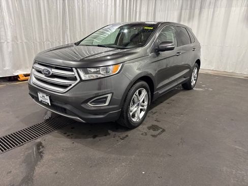 Used 2017 Ford Edge Titanium image 6