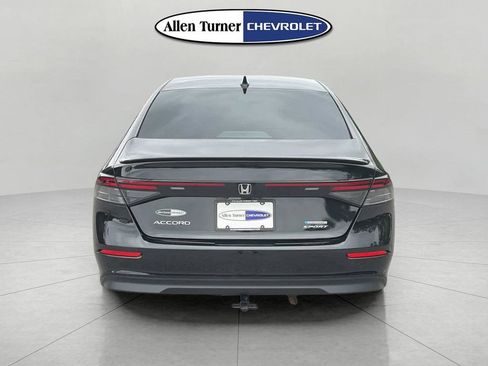 Used 2023 Honda Accord Sport image 5