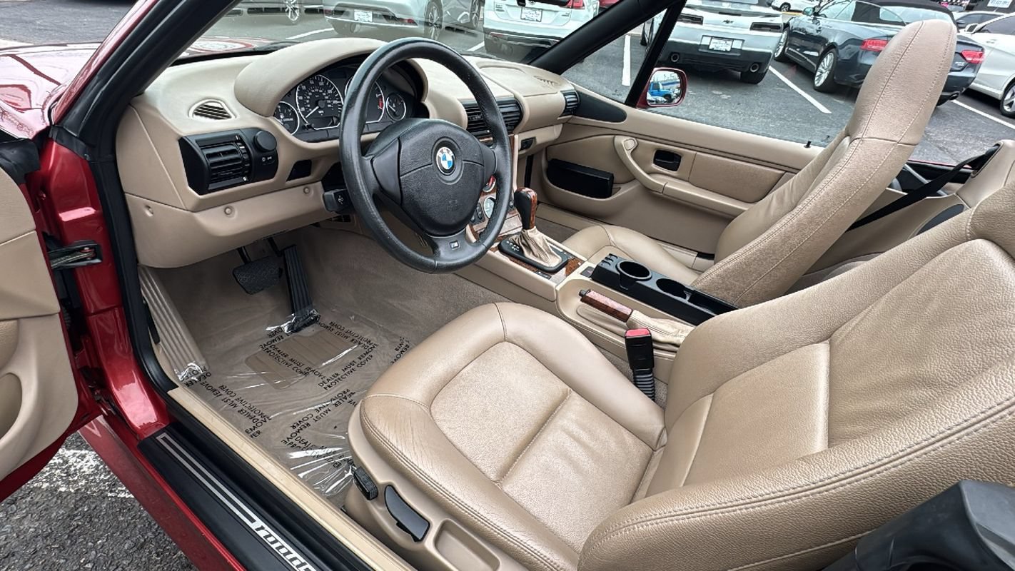 Used 2001 BMW Z3 2.5i RWD image 17