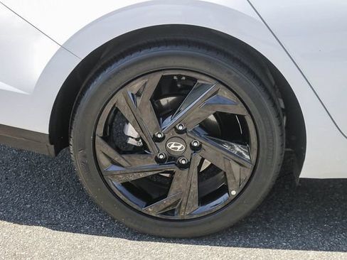 Certified 2026 Hyundai Elantra Sport FWD image 14