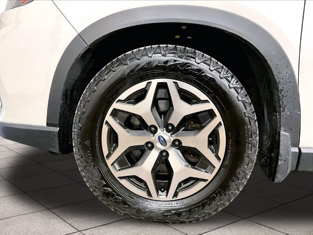 Used 2021 Subaru Forester Premium AWD/4WD image 8