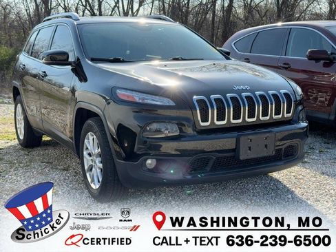 Used 2017 Jeep Cherokee Latitude w/ Safety/Convenience Group image 1