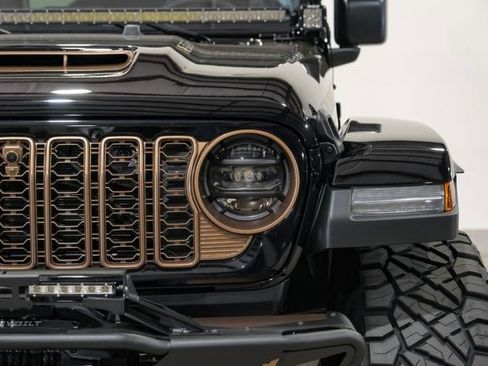 Used 2024 Jeep Wrangler Unlimited Rubicon 392 image 4