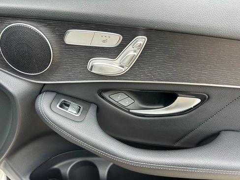 Used 2021 Mercedes-Benz GLC 300 4MATIC Coupe image 35