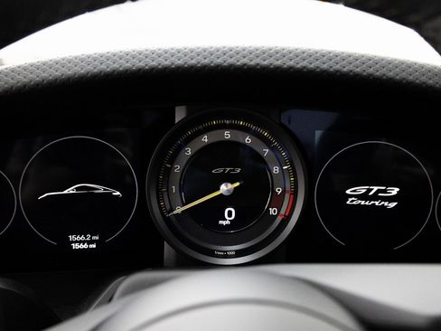 Used 2022 Porsche 911 GT3 image 22