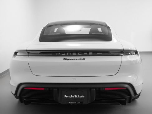 New 2025 Porsche Taycan 4S image 11