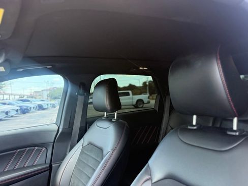 Used 2021 Ford Edge ST-Line FWD image 10