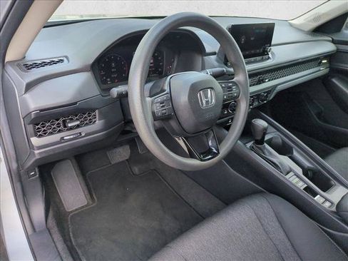Used 2024 Honda Accord EX image 10