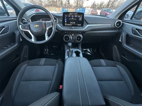 Used 2024 Chevrolet Blazer LT w/ Convenience Package image 20