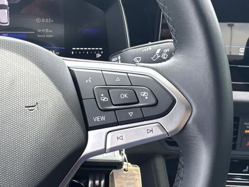 Certified 2025 Volkswagen Jetta Sport FWD image 17