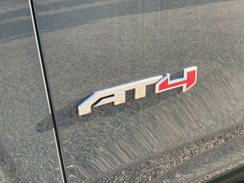 New 2026 GMC Yukon AT4 Ultimate w/ LPO, Floor Liner Package image 11