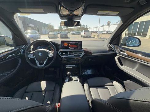 Used 2023 BMW X3 xDrive30i w/ Premium Package image 12