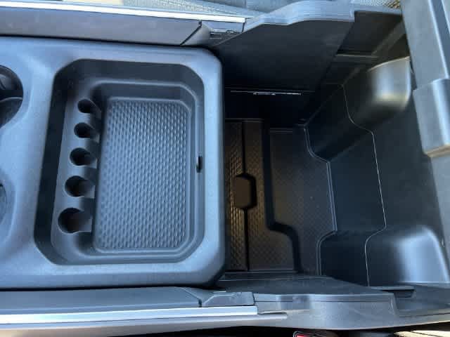 Used 2022 RAM 1500 Big Horn AWD/4WD image 33