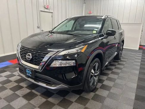 Used 2023 Nissan Rogue SL AWD/4WD image 5
