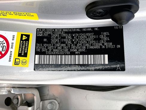 Used 2012 Toyota Highlander FWD image 34