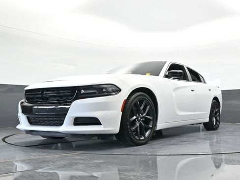 Used 2021 Dodge Charger SXT w/ Blacktop Package image 50