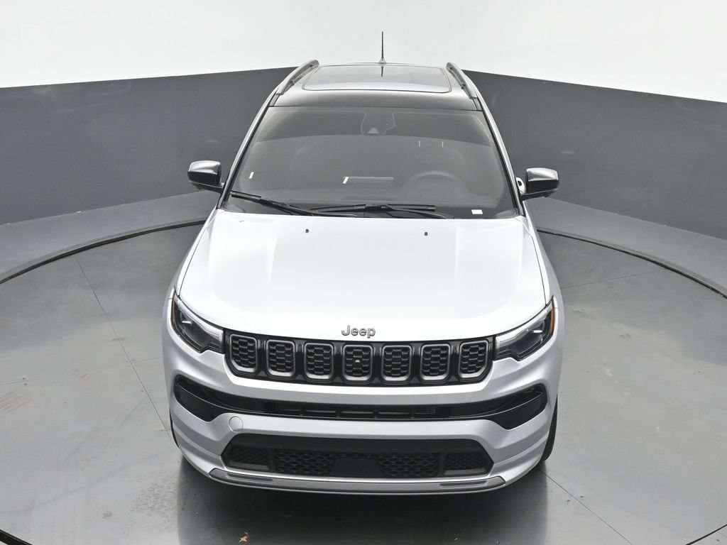 Used 2025 Jeep Compass Limited w/ Driver Assist Group I AWD/4WD image 42