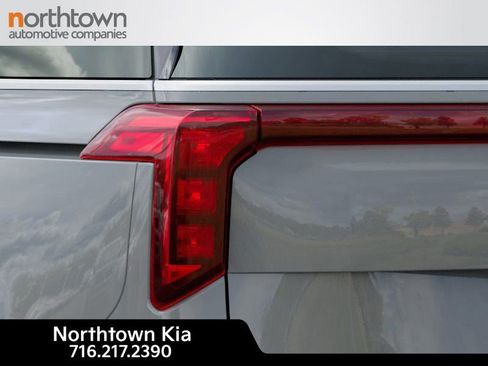 New 2026 Kia Carnival EX image 12