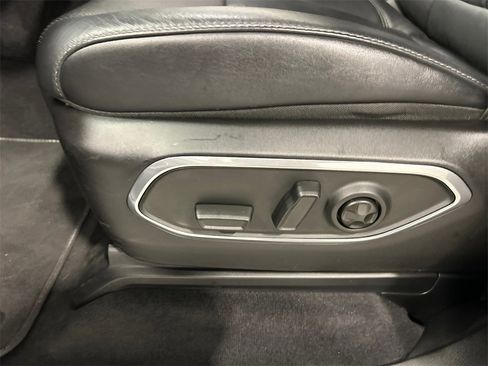 Used 2024 Jeep Wagoneer Series II image 17