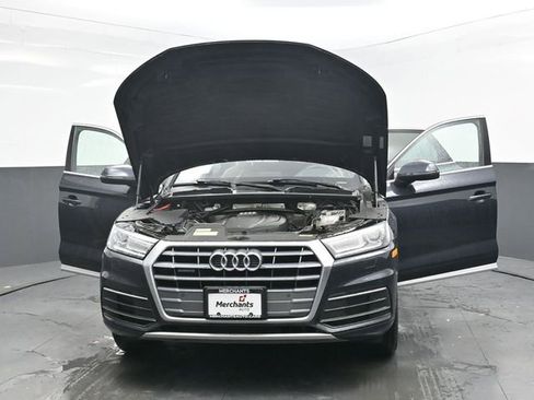 Used 2020 Audi Q5 2.0T Premium w/ Convenience Package image 39