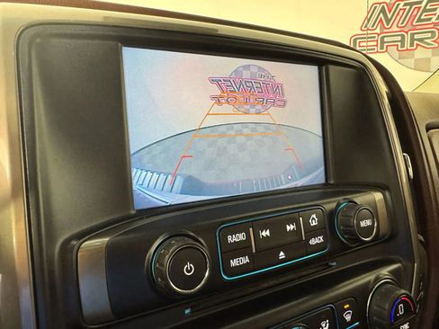 Used 2016 Chevrolet Silverado 1500 High Country w/ High Country Premium Package image 17