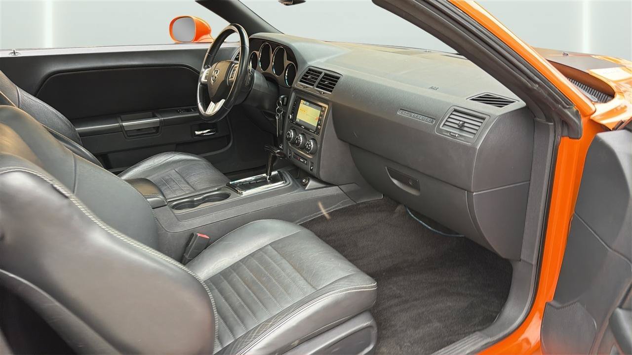 Used 2012 Dodge Challenger R/T RWD image 15