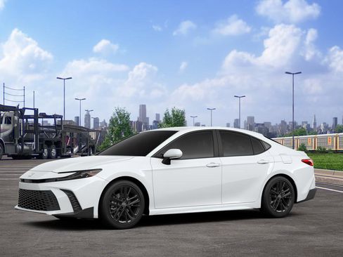 New 2026 Toyota Camry SE image 4