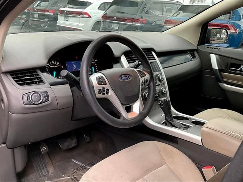 Used 2014 Ford Edge SE w/ Equipment Group 101A image 18