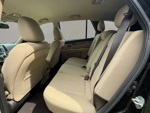 Used 2012 Hyundai Santa Fe GLS FWD image 11