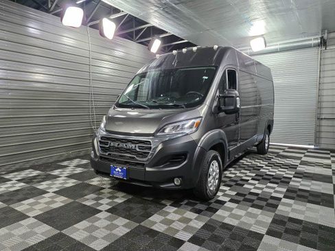 Used 2024 RAM ProMaster 2500 w/ Quick Order Package 22G SLT image 36